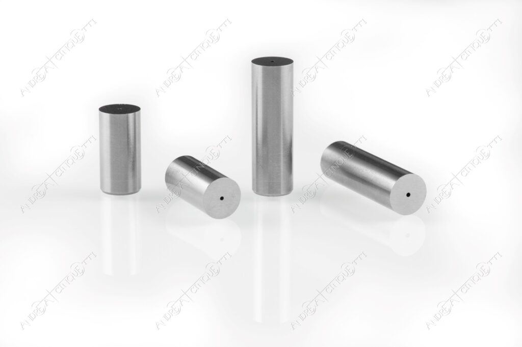 still life normalizzati per stampi componenti per stampi standard component for moulds matrici matrices dies iso 8977