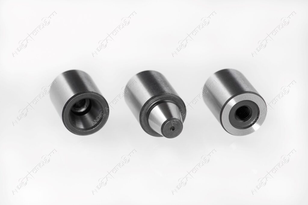 still life normalizzati per stampi componenti per stampi standard component for moulds centraggi conici conical interlocks
