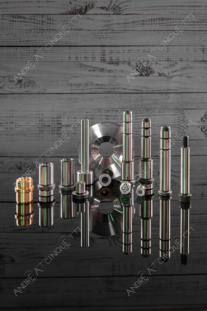 still life normalizzati per stampi componenti per stampi standard component for moulds