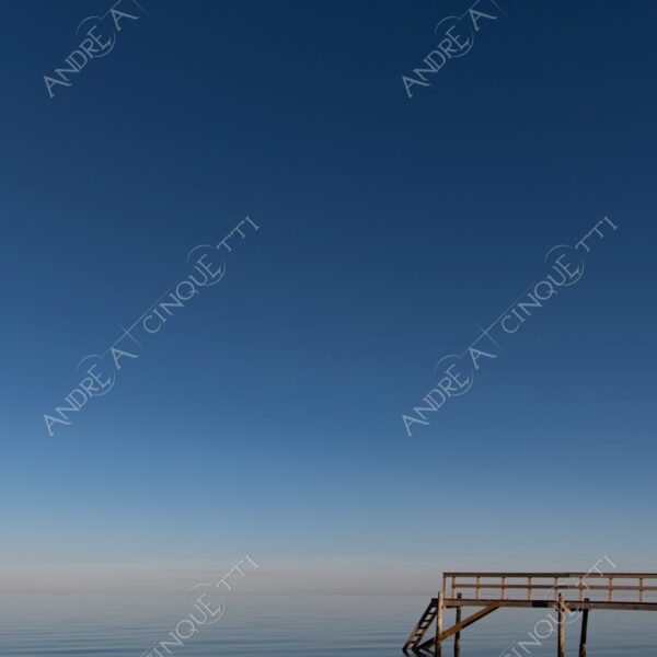 danimarca denmark tramonto sunset sundown crepuscolo dusk twilight alba sunrise molo pier wharf pontile ponte bridge blue hour