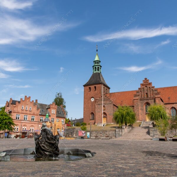 danimarca denmark svendgorg piazza square fontana fountain