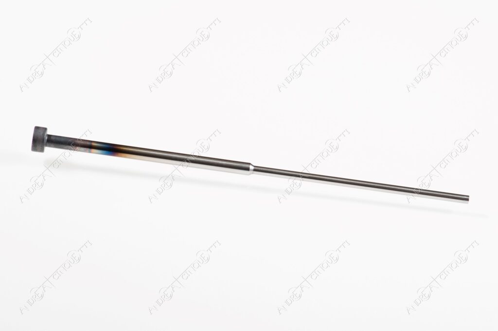 still life normalizzati per stampi componenti per stampi standard component for moulds estrattori testa cilindrica ribassati stepped cylindrical head ejectors din iso 8694