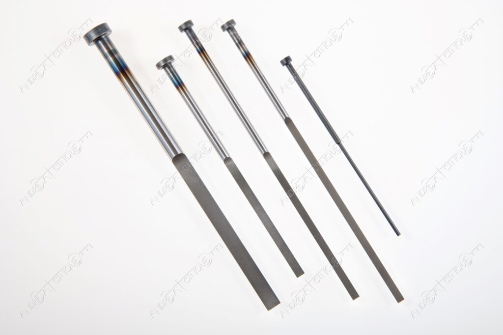 still life normalizzati per stampi componenti per stampi standard component for moulds