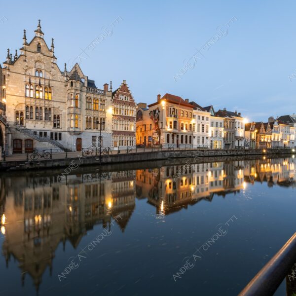 gent gand fiume river ponte bridge antico ancient borgo borough medievale medieval lunga esposizione long exposure