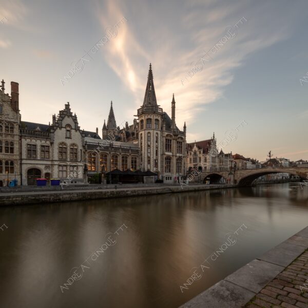 gent gand fiume river ponte bridge antico ancient borgo borough medievale medieval lunga esposizione long exposure sole sun alba sunrise dawn crepuscolo dusk twilight