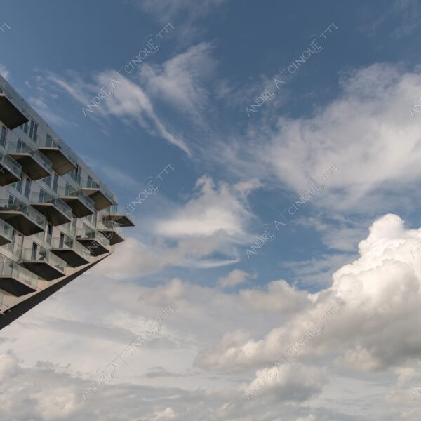 olanda holland paessi bassi the netherlands amsterdam sluishuis architettura moderna modern architecture quartiere moderno modern neighborhood