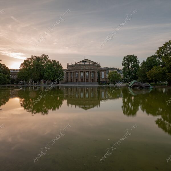 germania germany stoccarda stuttgard palazzo nuovo neues schloss stuttgart tramonto sunset sundown crepuscolo dusk twilight alba sunrise palazzo palace manor estate antico ancient lago lake loch pond riflessi reflections mirror specchio