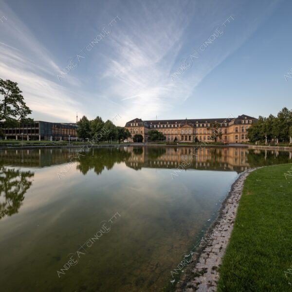 germania germany stoccarda stuttgard palazzo nuovo neues schloss stuttgart tramonto sunset sundown crepuscolo dusk twilight alba sunrise palazzo palace manor estate antico ancient lago lake loch pond riflessi reflections mirror specchio