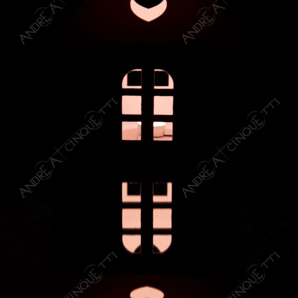still life studio photography casa house home porta door cuore heart profilo silhouette candela candel tea light