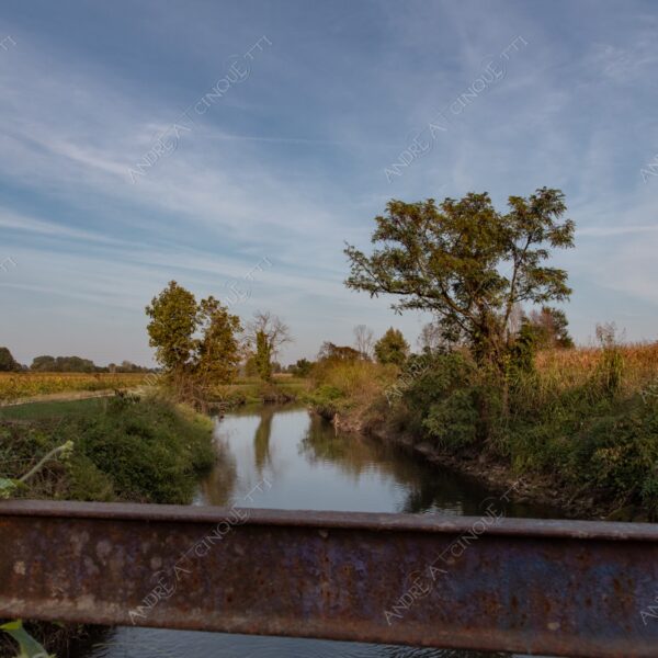 balbiano colturano campagna countryside campo field meadow fiume river
