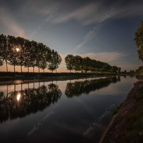 lodi mulazzano canale canal channel muzza alberi trees lunga esposizione long exposure sole sun tramonto sunset sundown crepuscolo dusk twilight alba sun down