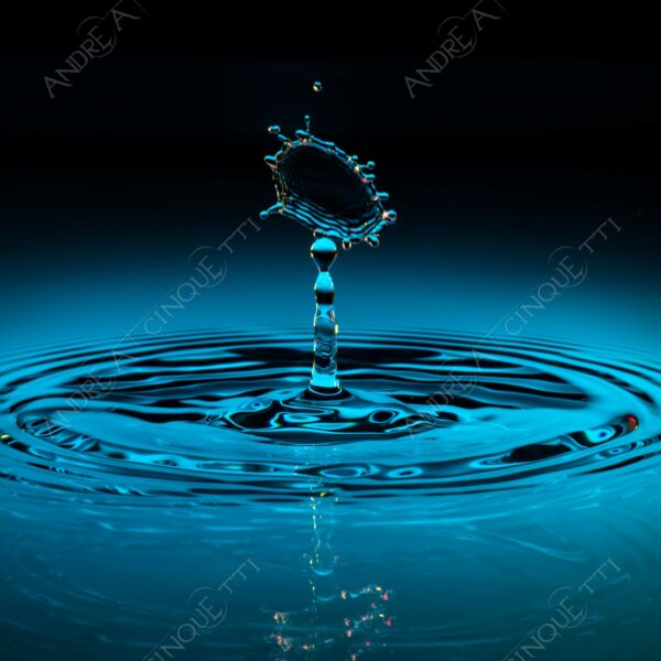macro photography goccia gocce d'acqua water drop drops high speed sync riflessi reflections splash colori colours bounce bouncing