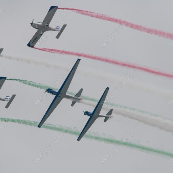 linate aeroporto airport airshow spettacolo aereo plane