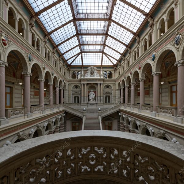 austria vienna palazzo palace architettura architecture scale stairs archi arches colonne columns pillars palazzo di giustizia justice palace