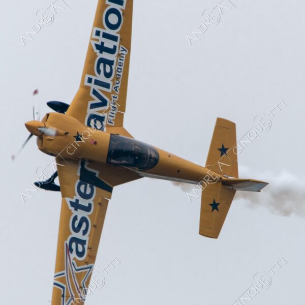 linate aeroporto airport airshow spettacolo aereo plane