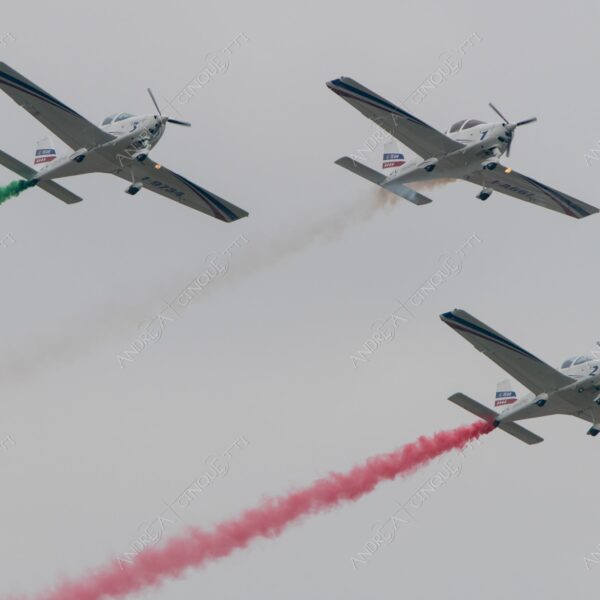 linate aeroporto airport airshow spettacolo aereo plane