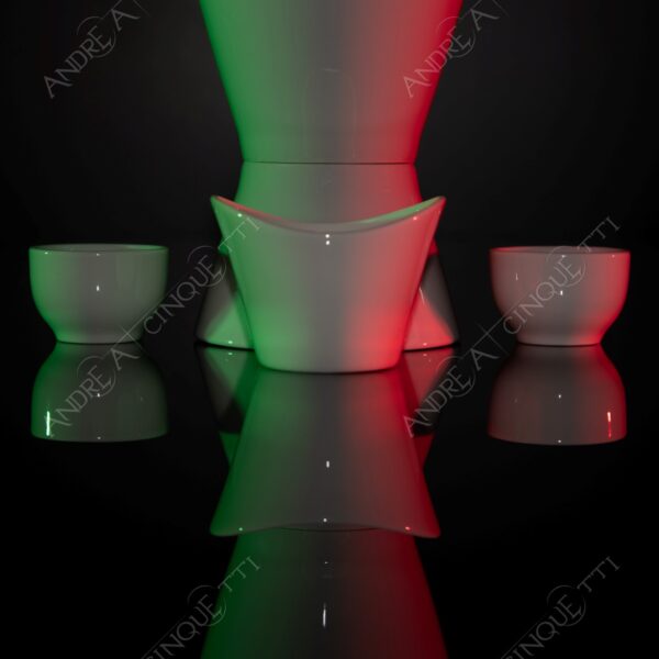 still life composizione composition porcellane porcelain specchio mirror riflessi reflections colori colours flash