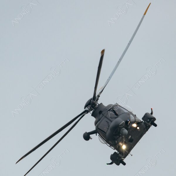 linate aeroporto airport airshow spettacolo aereo elicottero helicopter