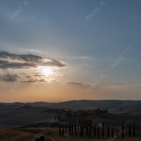 toscana tuscany podere baccoleno alba sunrise tramonto sunset sundown crepuscolo twilght dusk innamorati nuvole clouds sole sunamanti lovers couple insieme together