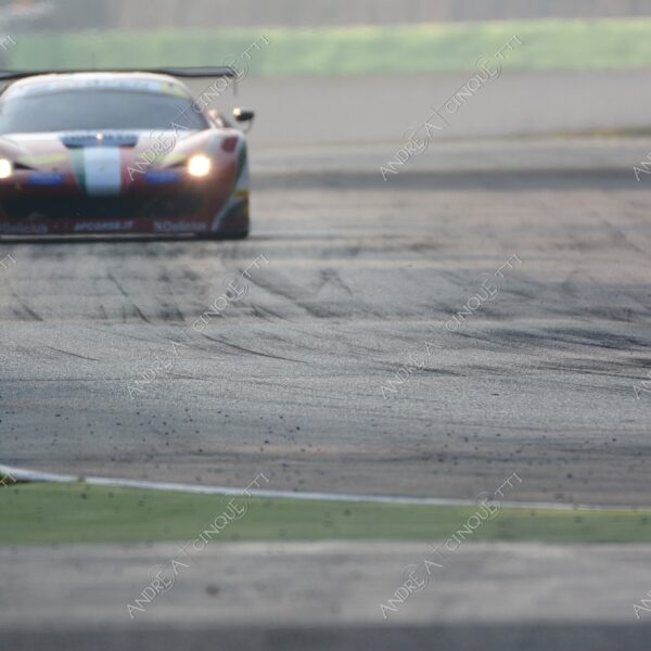 monza pista track circuit gara race ferrari 458