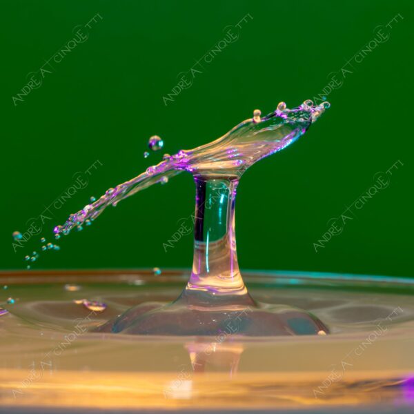 macro photography goccia gocce d'acqua water drop drops high speed sync riflessi reflections splash colori colours bounce bouncing