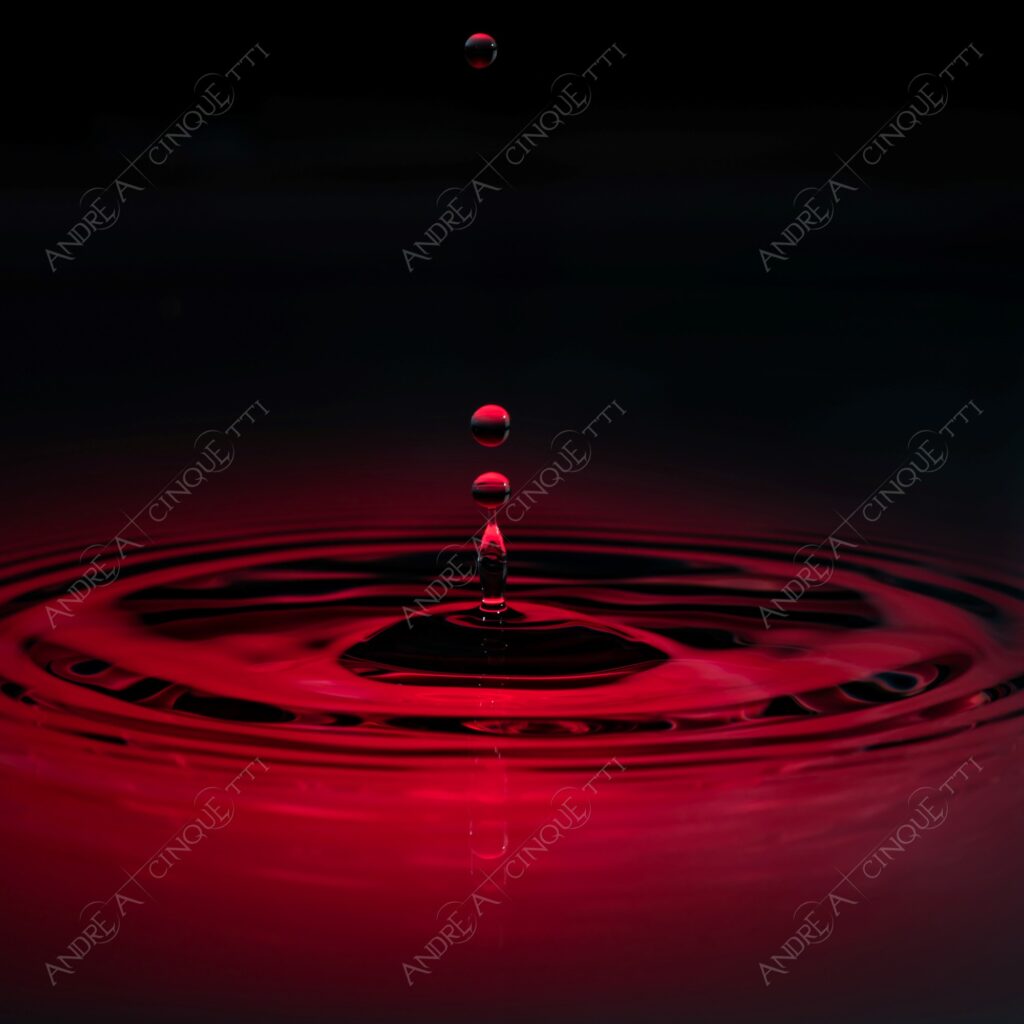 macro photography goccia gocce d'acqua water drop drops high speed sync riflessi reflections splash colori colours bounce bouncing