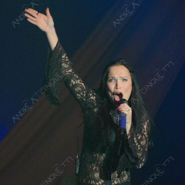 tarja turunen nightwish gothic metal concerto concert cantante singer soprano spettacolo show