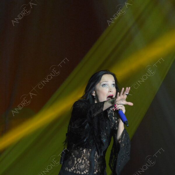 tarja turunen nightwish gothic metal concerto concert cantante singer soprano spettacolo show