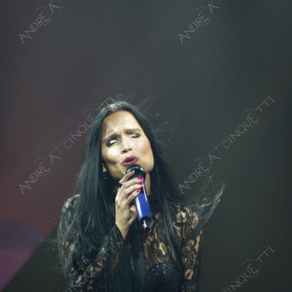 tarja turunen nightwish gothic metal concerto concert cantante singer soprano spettacolo show
