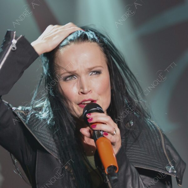tarja turunen nightwish gothic metal concerto concert cantante singer soprano spettacolo show