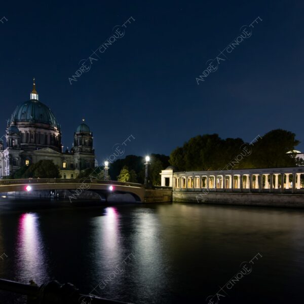 germania germany berlino berlin isola dei musei fiume river lunga esposizione long exsosure cupola dome ponte bridge