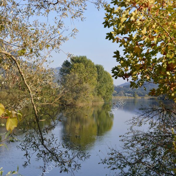 airuno riflessi reflections specchio mirror fiume river adda nuvole clouds