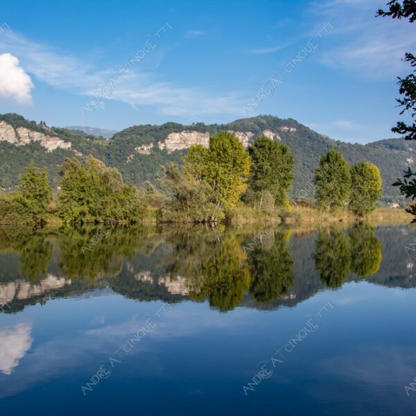 airuno riflessi reflections specchio mirror fiume river adda nuvole clouds