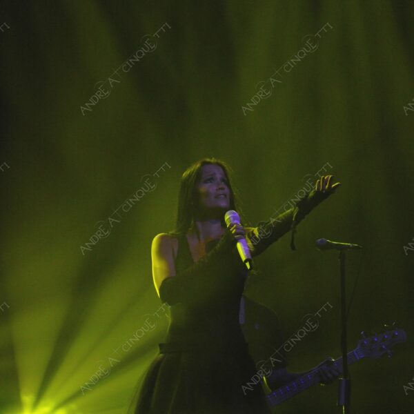 tarja turunen nightwish gothic metal concerto concert cantante singer soprano spettacolo show