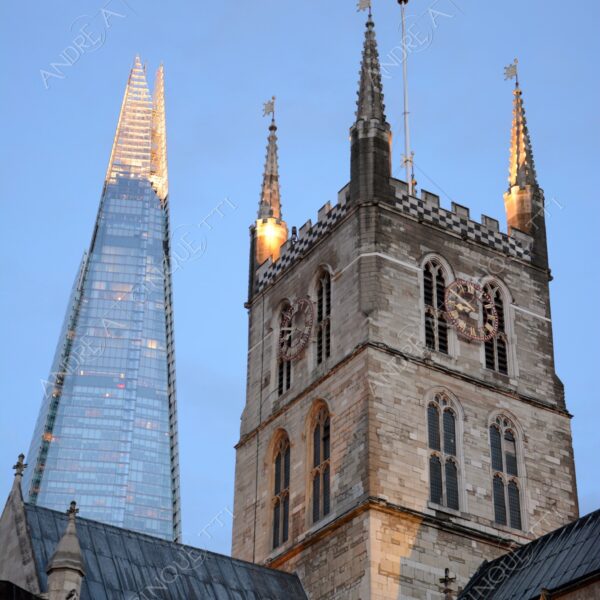 inghilterra england regno unito united kingdom londra london architettura architecture the shard castello castle perspective prospettiva