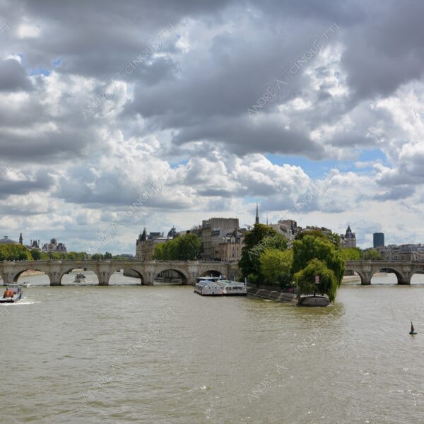 francia france parigi paris architettura architecture fiume river senna ponte bridge