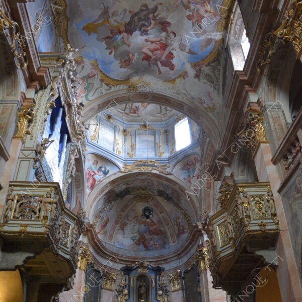 lago d'orta orta san giulio lake isola island chiesa church volta affresco fresco